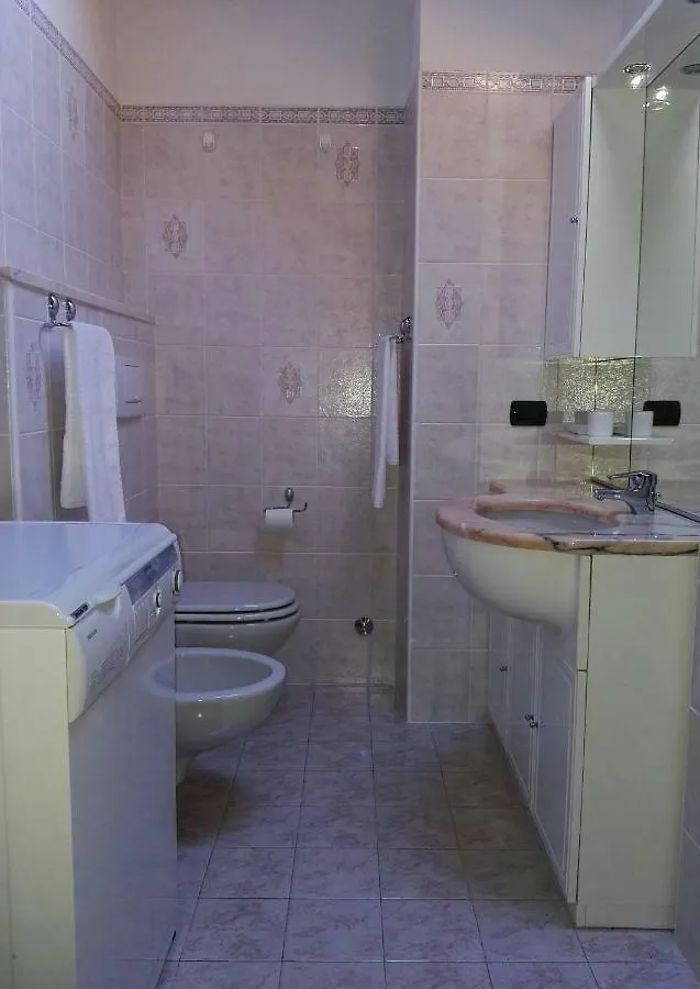 Ca' Eleonora Villa Lezzeno 0*,  Italy