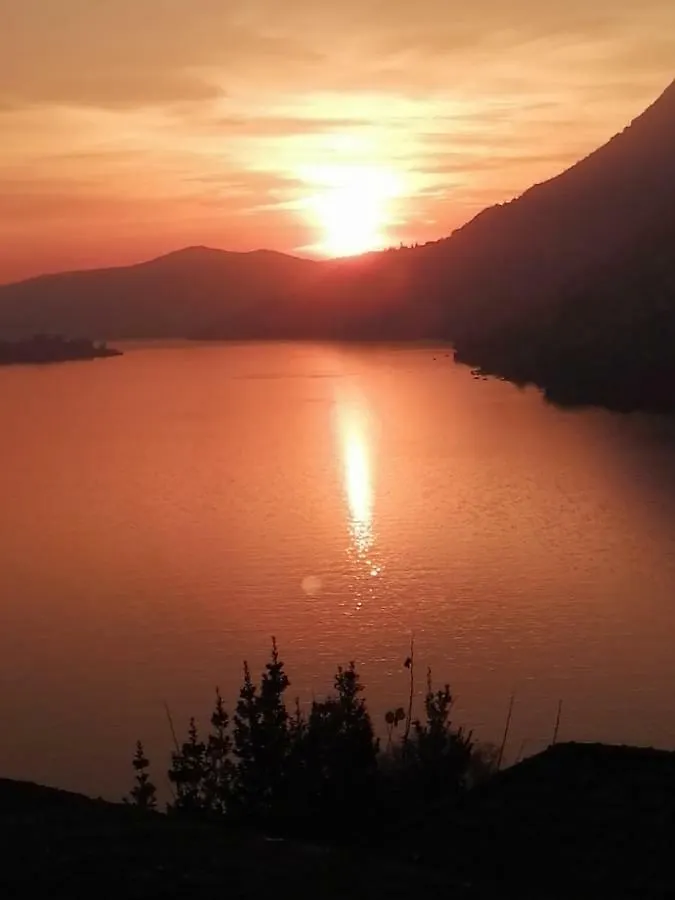 Ca' Eleonora Villa Lezzeno
